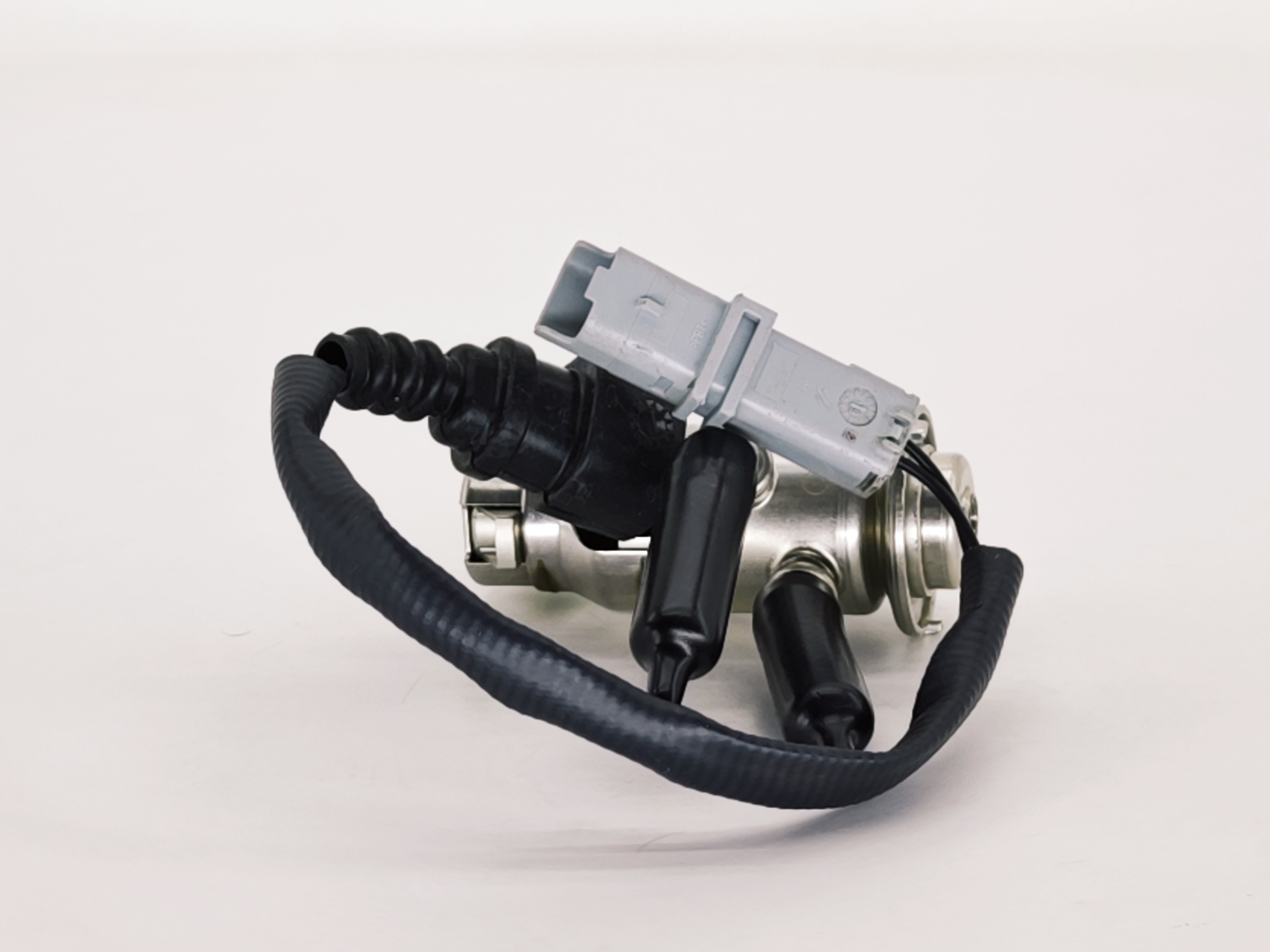 Clio 5 Talisman Megane 4 Sandero 2 Express 2 Duster 2 Kangoo 4 Adblue Enjektörü  Orjinal 208995377R